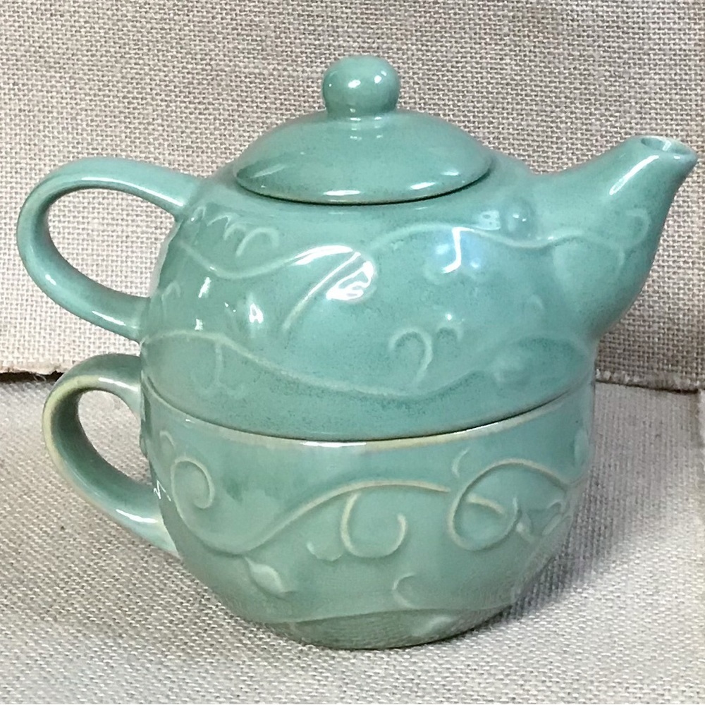 Pier 1 Light Green Embossed Stackable Teapot Coffee Mug Cottage Core Coastal